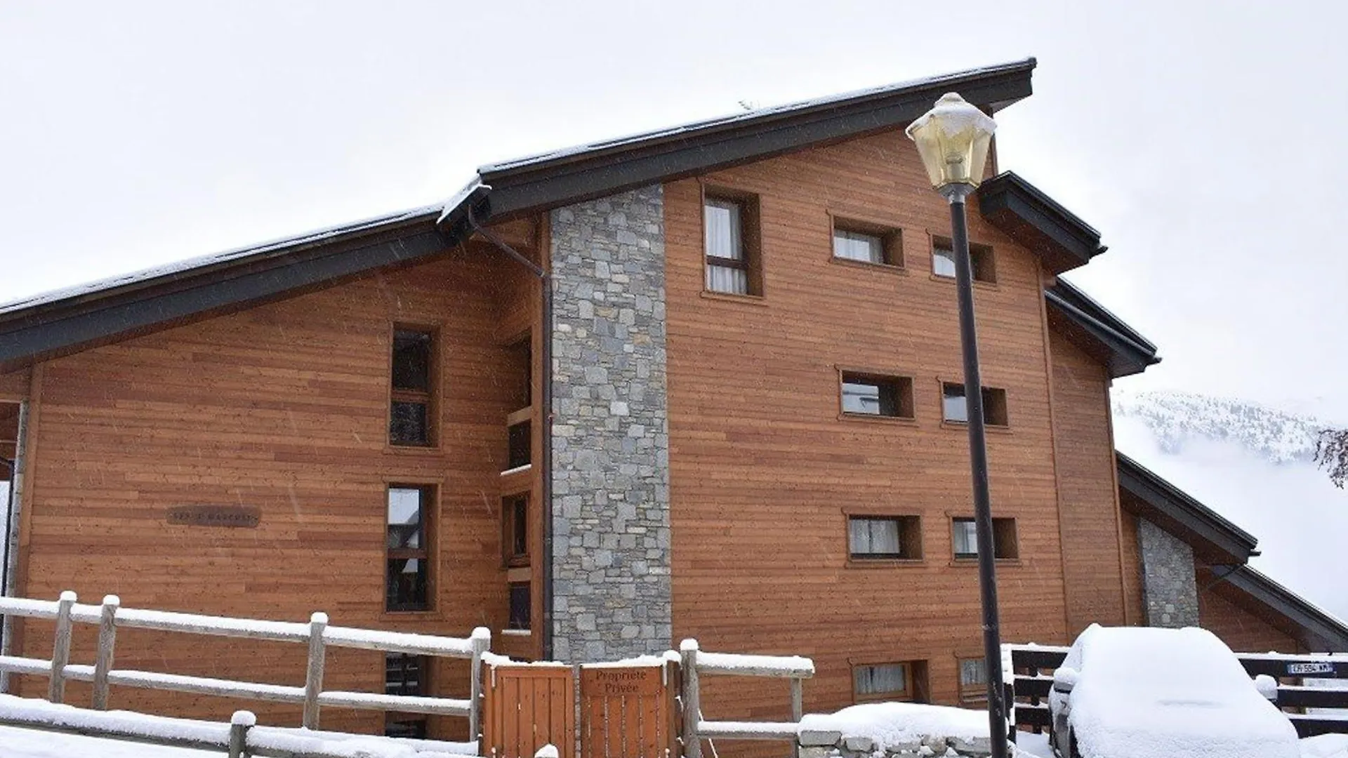 Meribel: Appartement Cosy 2 Pieces, 4 Pers, Proche Telesiege Et Commerces - Fr-1-180-551 Les Allues Apartament